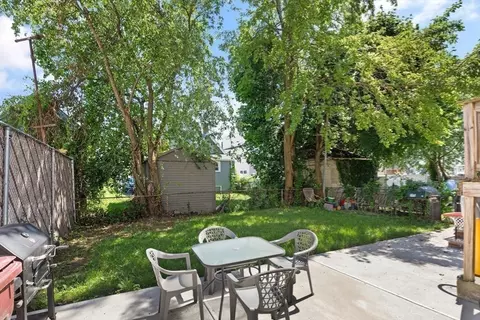Exterior - 20 Peirce Ave, Everett, MA 02149 photo 4 of 4