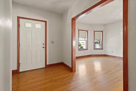 Entry Way - 20 Peirce Ave, Everett, MA 02149 photo 2 of 6