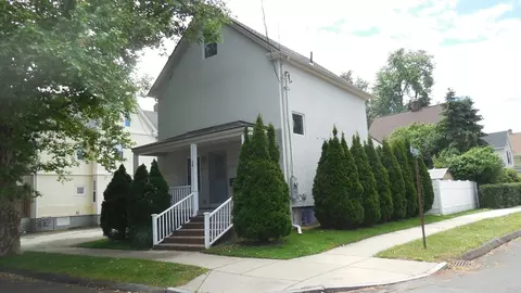 36 Kellogg St, Westfield, MA 01085