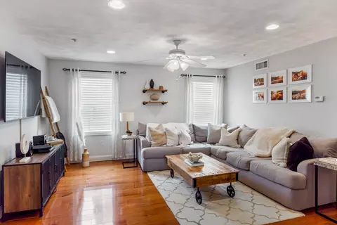 12 School St #1, Salem, MA 01970