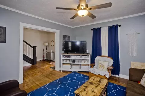 47 Denver St, Springfield, MA 01109 photo 10