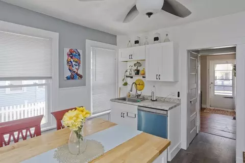 47 Denver St, Springfield, MA 01109 photo 11
