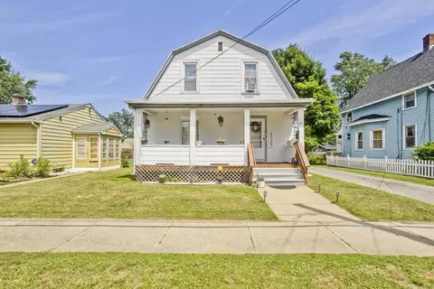 47 Denver St, Springfield, MA 01109 photo 2