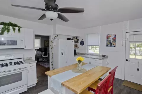47 Denver St, Springfield, MA 01109 photo 19