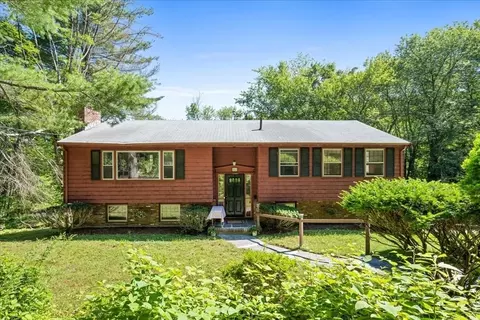 352 Hill Rd, Boxborough, MA 01719