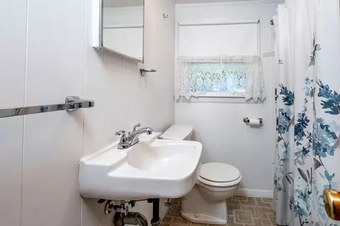 201 Captains Row, Mashpee, MA 02649 photo 9