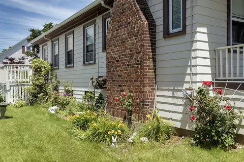 Exterior - 63 J St, Hull, MA 02045 photo 5 of 7