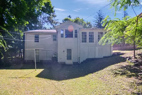 Exterior - 39 Beechmont St, Worcester, MA 01609 photo 9 of 15