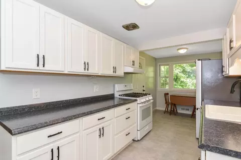 Kitchen - 39 Beechmont St, Worcester, MA 01609 photo 3 of 6