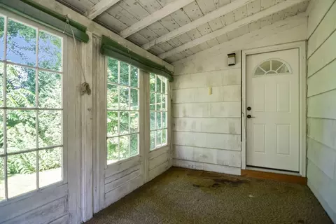 Exterior - 39 Beechmont St, Worcester, MA 01609 photo 3 of 15