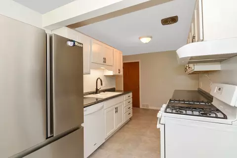 Kitchen - 39 Beechmont St, Worcester, MA 01609 photo 2 of 6