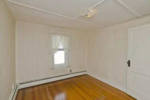 48 Charpentier Blvd, Chicopee, MA 01013 photo 26