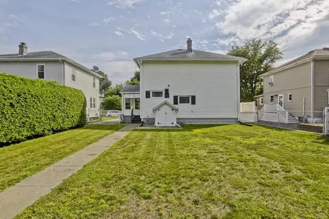 48 Charpentier Blvd, Chicopee, MA 01013 photo 36