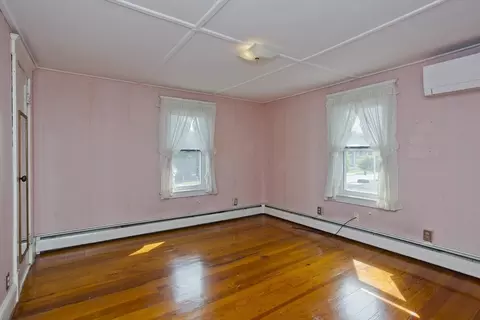 48 Charpentier Blvd, Chicopee, MA 01013 photo 32