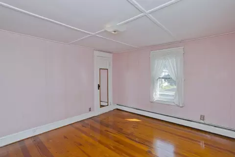 48 Charpentier Blvd, Chicopee, MA 01013 photo 34