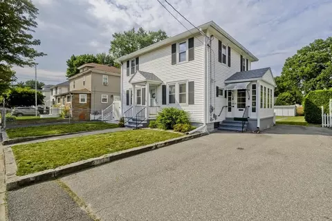 48 Charpentier Blvd, Chicopee, MA 01013 photo 4
