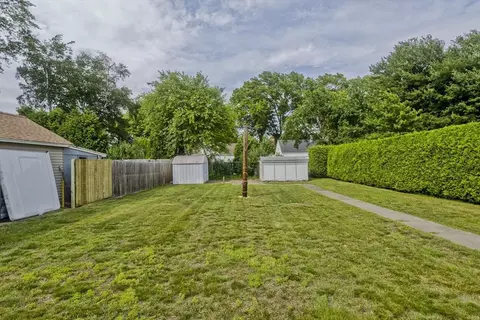 48 Charpentier Blvd, Chicopee, MA 01013 photo 40