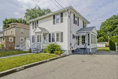 48 Charpentier Blvd, Chicopee, MA 01013 photo 2
