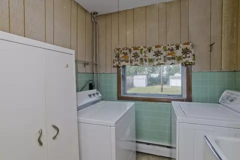 48 Charpentier Blvd, Chicopee, MA 01013 photo 19