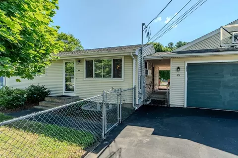 45 Armanella St, Chicopee, MA 01020 photo 4