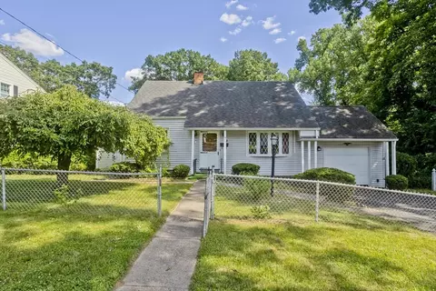 21 Bremen St, Springfield, MA 01108