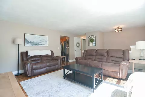 3 Hollow Tree Ave, Wareham, MA 02571 photo 5