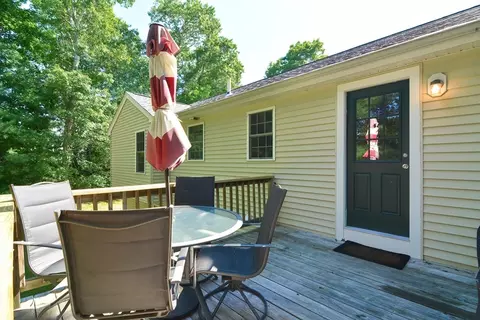 3 Hollow Tree Ave, Wareham, MA 02571 photo 10