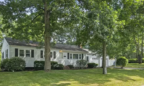552 Nichols St, Norwood, MA 02062