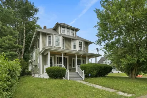 18 Brook St, Taunton, MA 02780