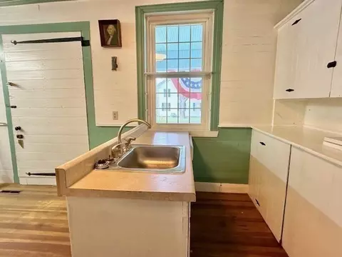 278 E Main St, Plainfield, MA 01070 photo 30