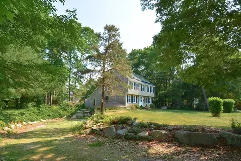 25 Dinahs Way, Wareham, MA 02571 photo 2