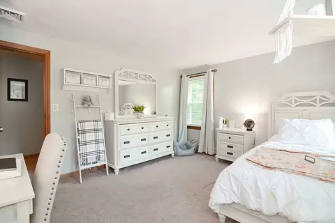 25 Dinahs Way, Wareham, MA 02571 photo 29