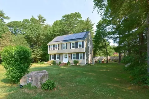 25 Dinahs Way, Wareham, MA 02571