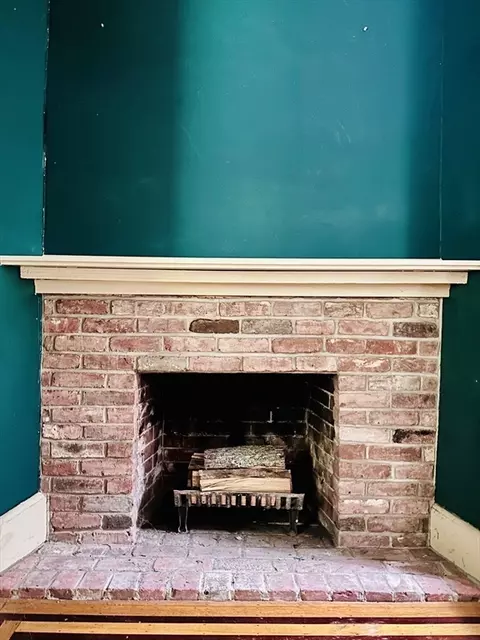 136 Bowdoin St, Springfield, MA 01109 photo 8