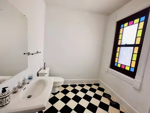 136 Bowdoin St, Springfield, MA 01109 photo 6