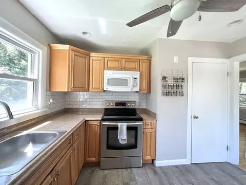 4 Sonnys Dr, Wareham, MA 02571 photo 14