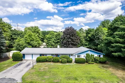 20 Nadine Rd, Framingham, MA 01701