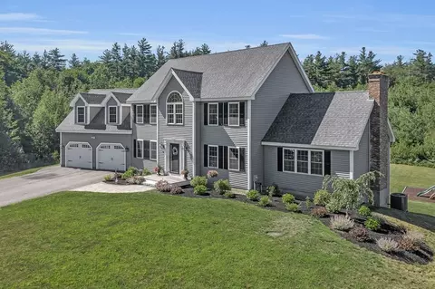 65 Easter Brook Rd, Lunenburg, MA 01462