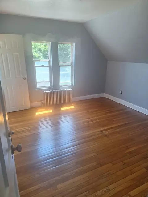 Bedroom - 26 Pine Street Ct, Springfield, MA 01105 photo 3 of 3