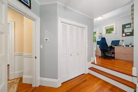 41 Everett St, Newton, MA 02459 photo 25