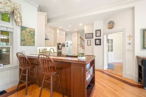 41 Everett St, Newton, MA 02459 photo 14