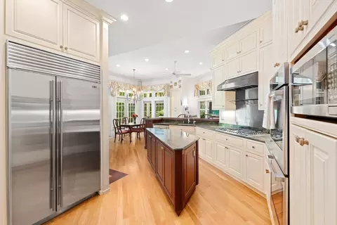 41 Everett St, Newton, MA 02459 photo 16
