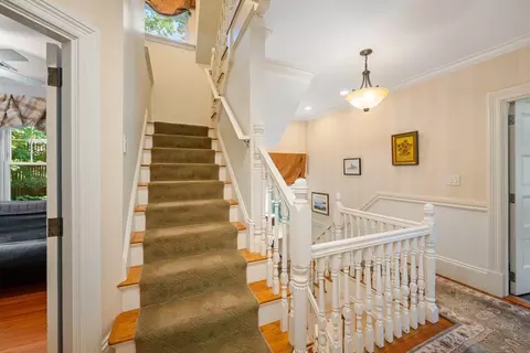 41 Everett St, Newton, MA 02459 photo 27