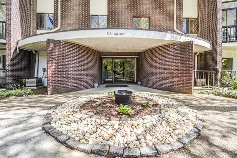 58 South St #305, Quincy, MA 02169