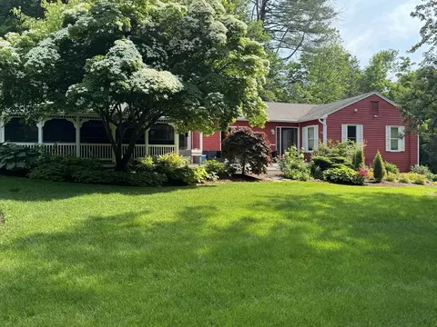 285 Old Enfield Rd, Belchertown, MA 01007