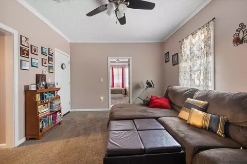 19 Schofield Ave, Dudley, MA 01571 photo 12
