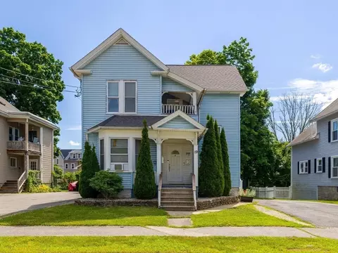 19 Schofield Ave, Dudley, MA 01571