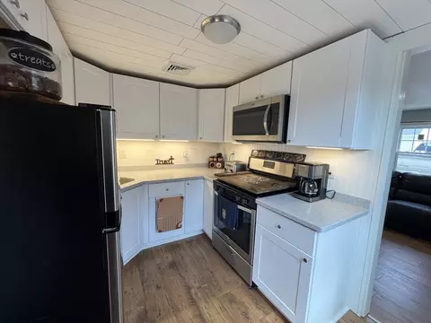 200 Webster Ave, Marshfield, MA 02050 photo 2