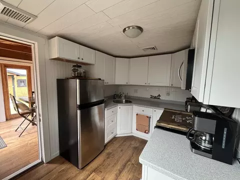200 Webster Ave, Marshfield, MA 02050 photo 3