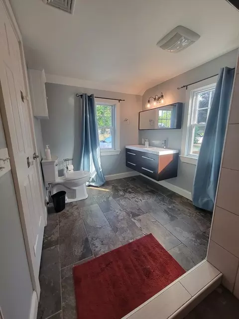 200 Webster Ave, Marshfield, MA 02050 photo 9